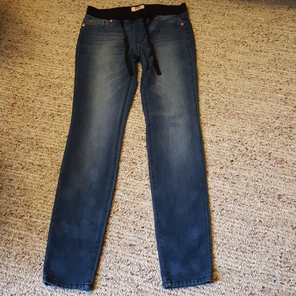 LEI pull on jeggings